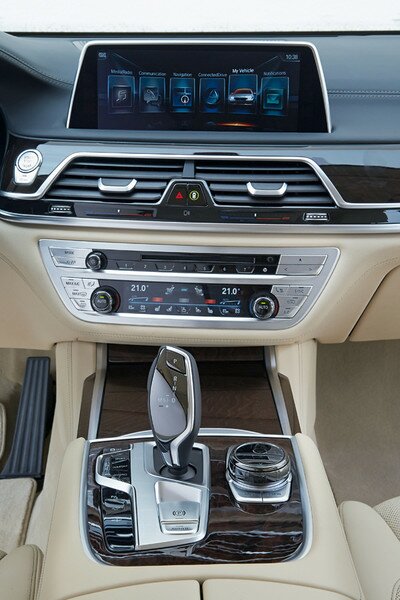 BMW-S750Li-013-F