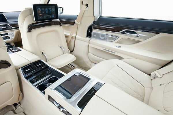 BMW-S750Li-017-F