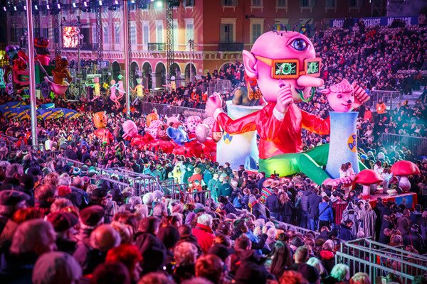 Carnaval_en_Niza_mim_55845333-(3)