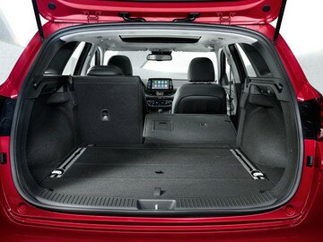 i30-wagon-interior-(4)-F