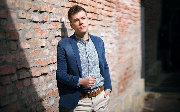 iStock-672140500-F